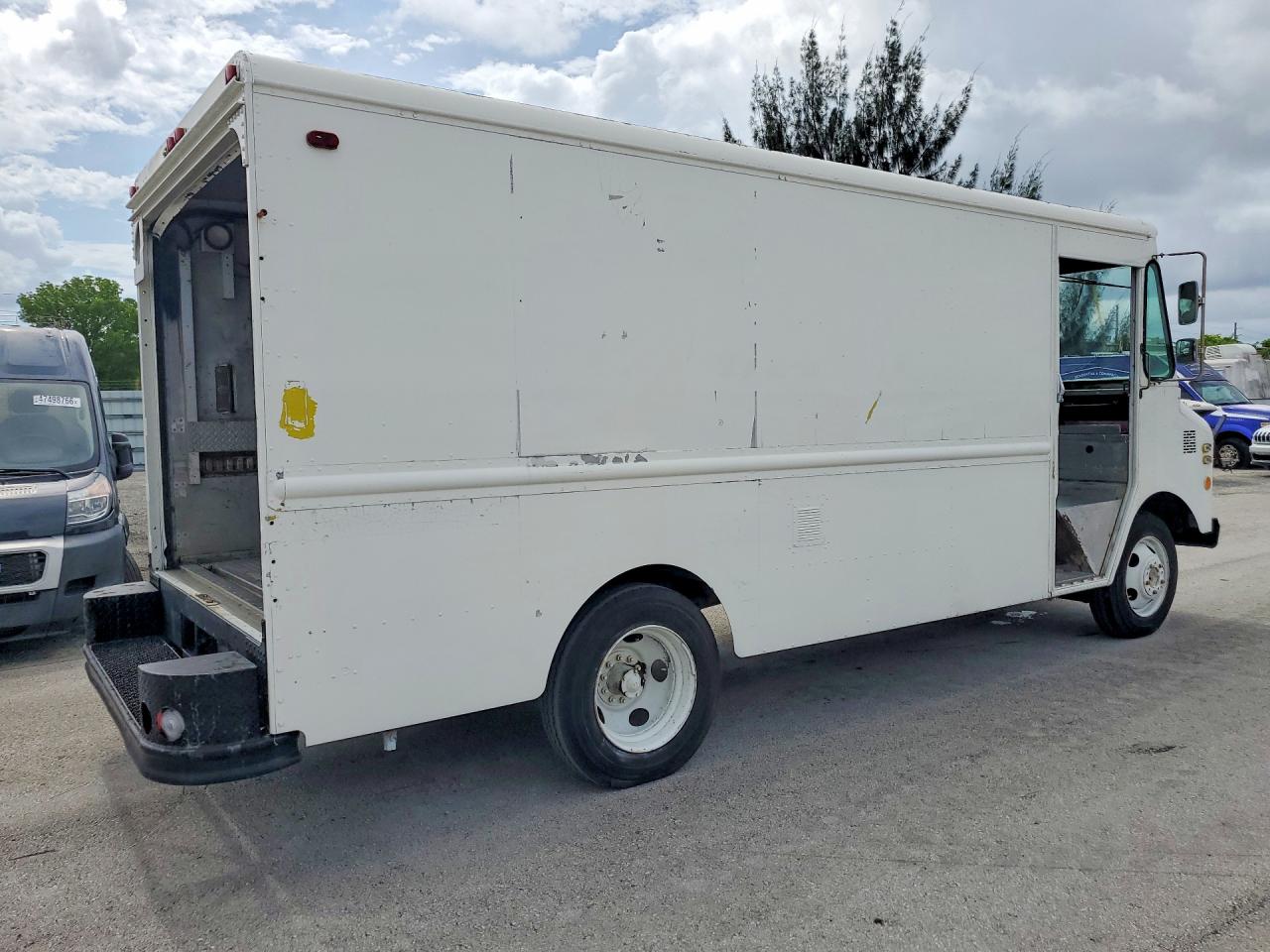 Chevrolet P Series