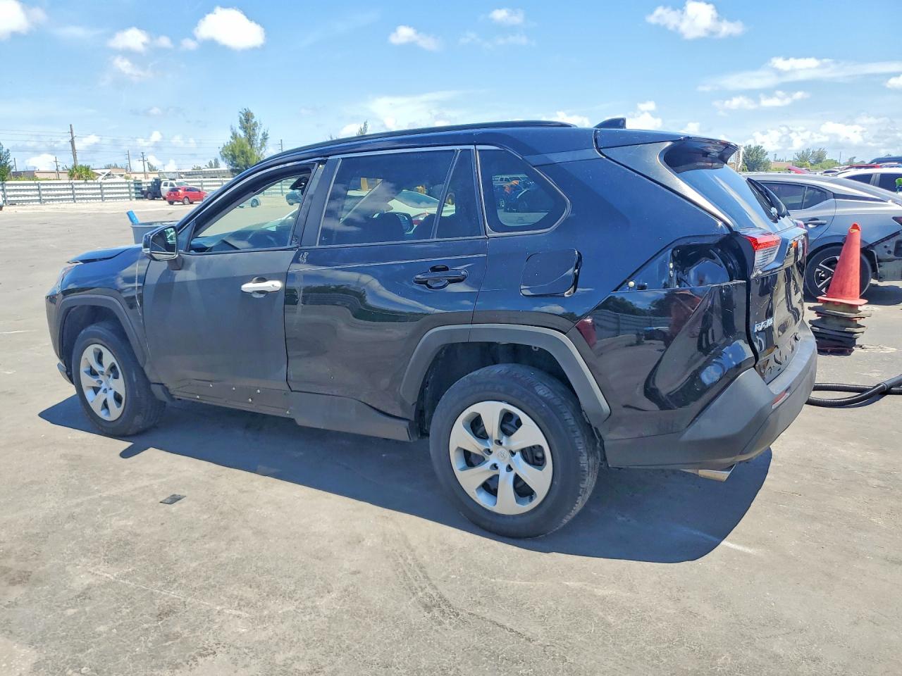 Toyota RAV4 Le