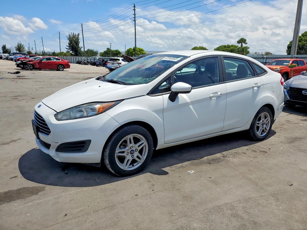 Salvage Ford Fiesta Image
