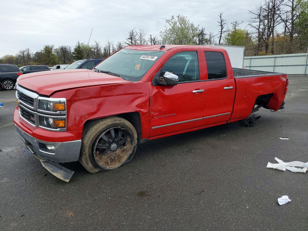 Salvage Chevrolet Silverado Image