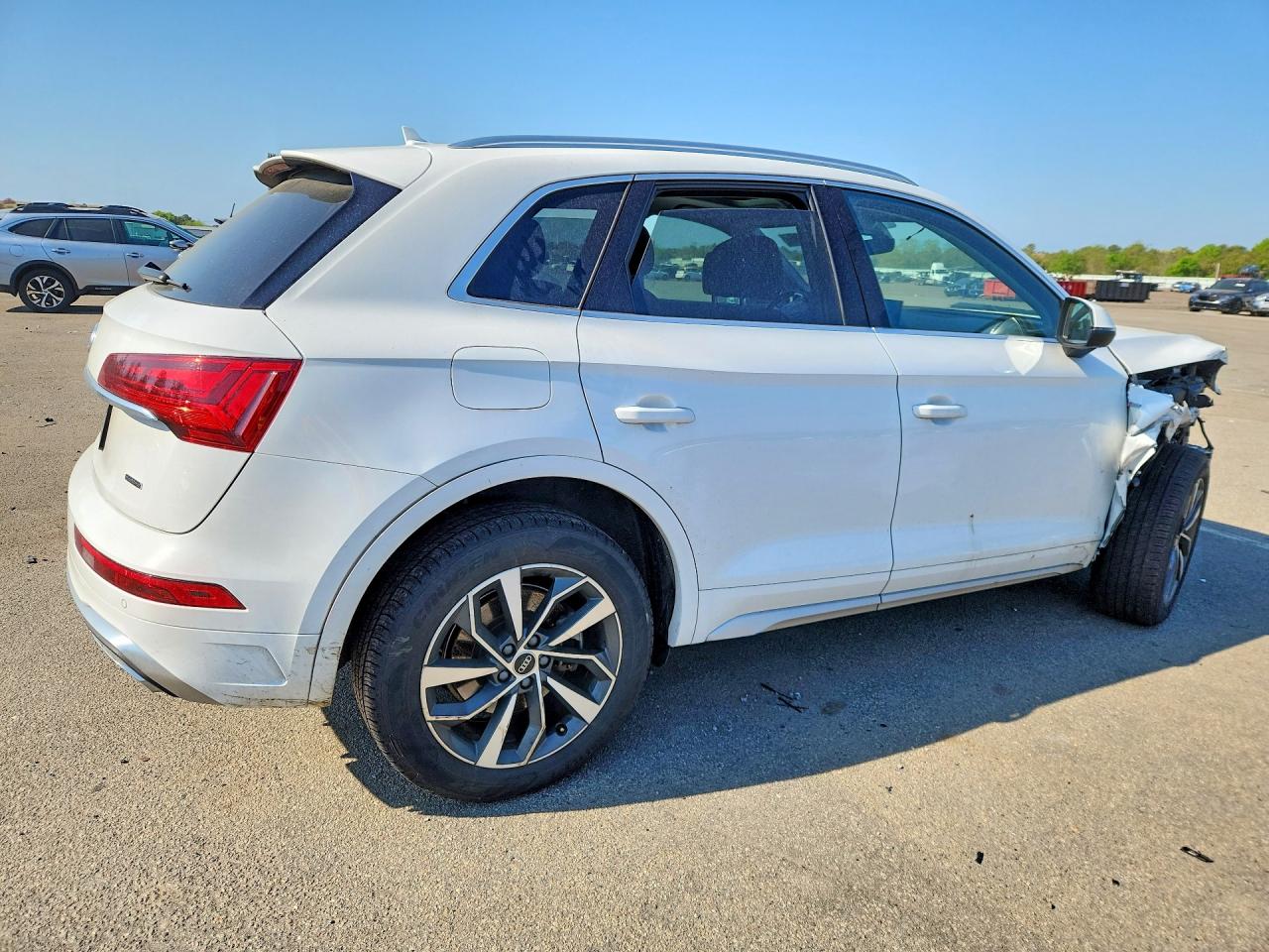 Audi Q5 Premium Plus 45