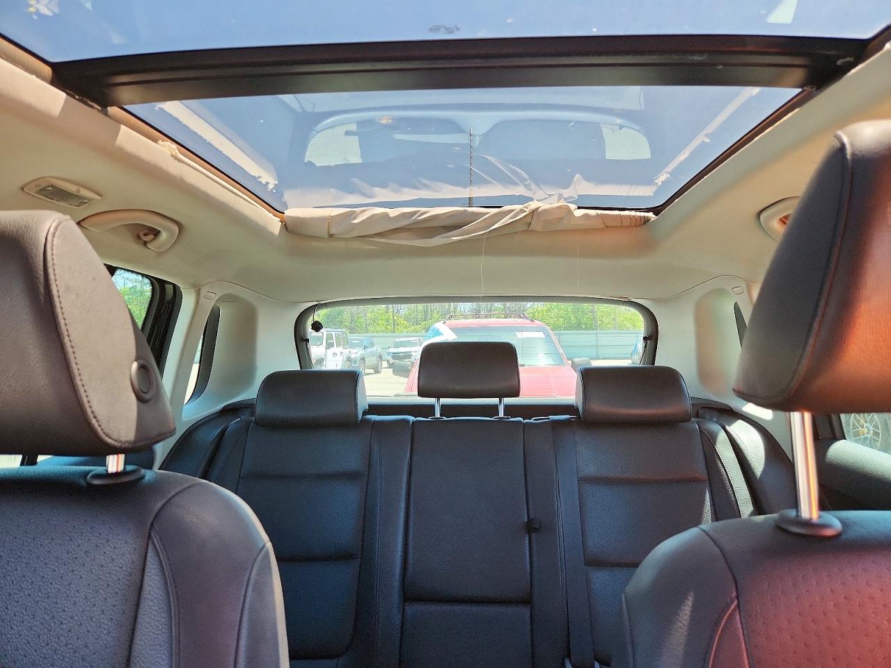 Volkswagen Tiguan S