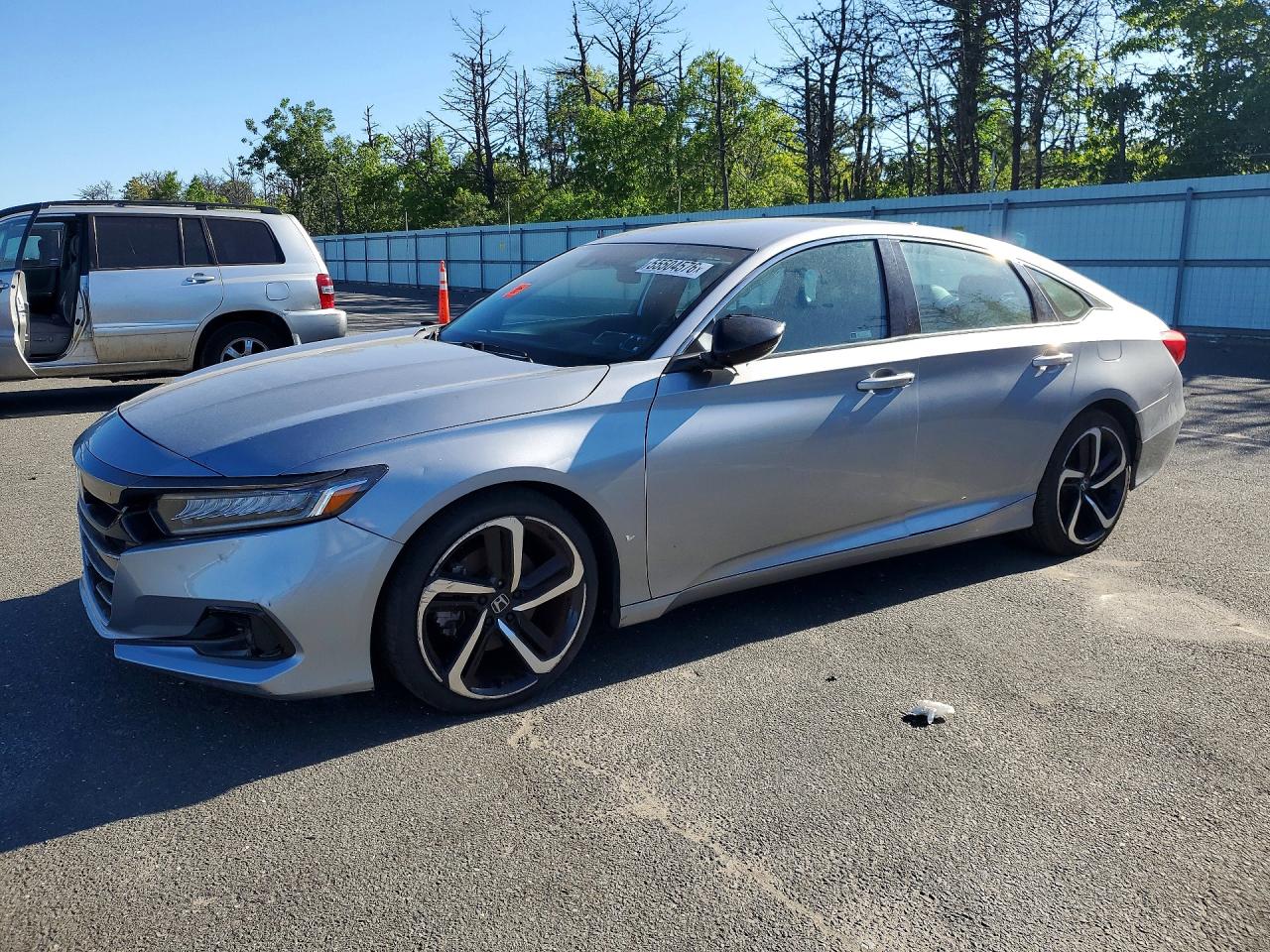 Salvage Honda Accord Image