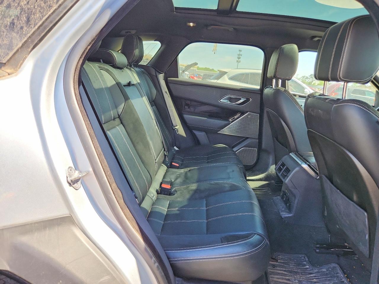 Land Rover Range Rover R-dynamic S