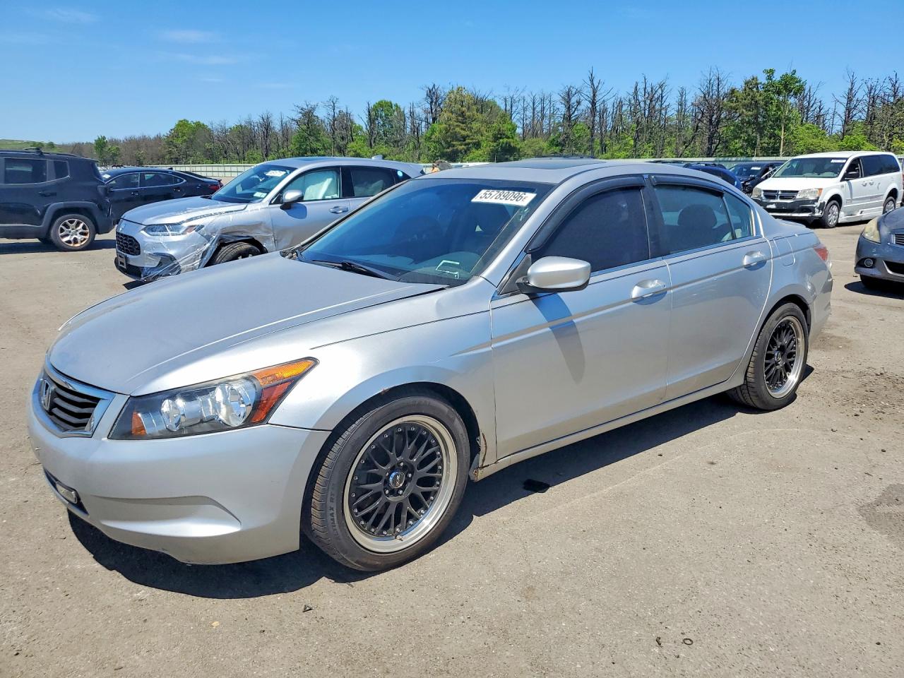 Salvage Honda Accord Image
