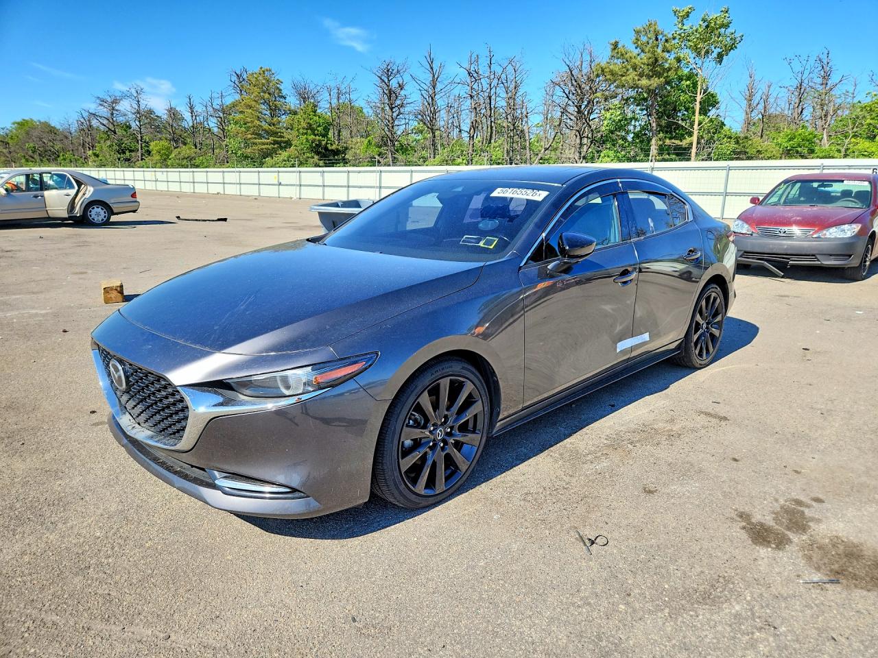 Salvage Mazda 3 Image