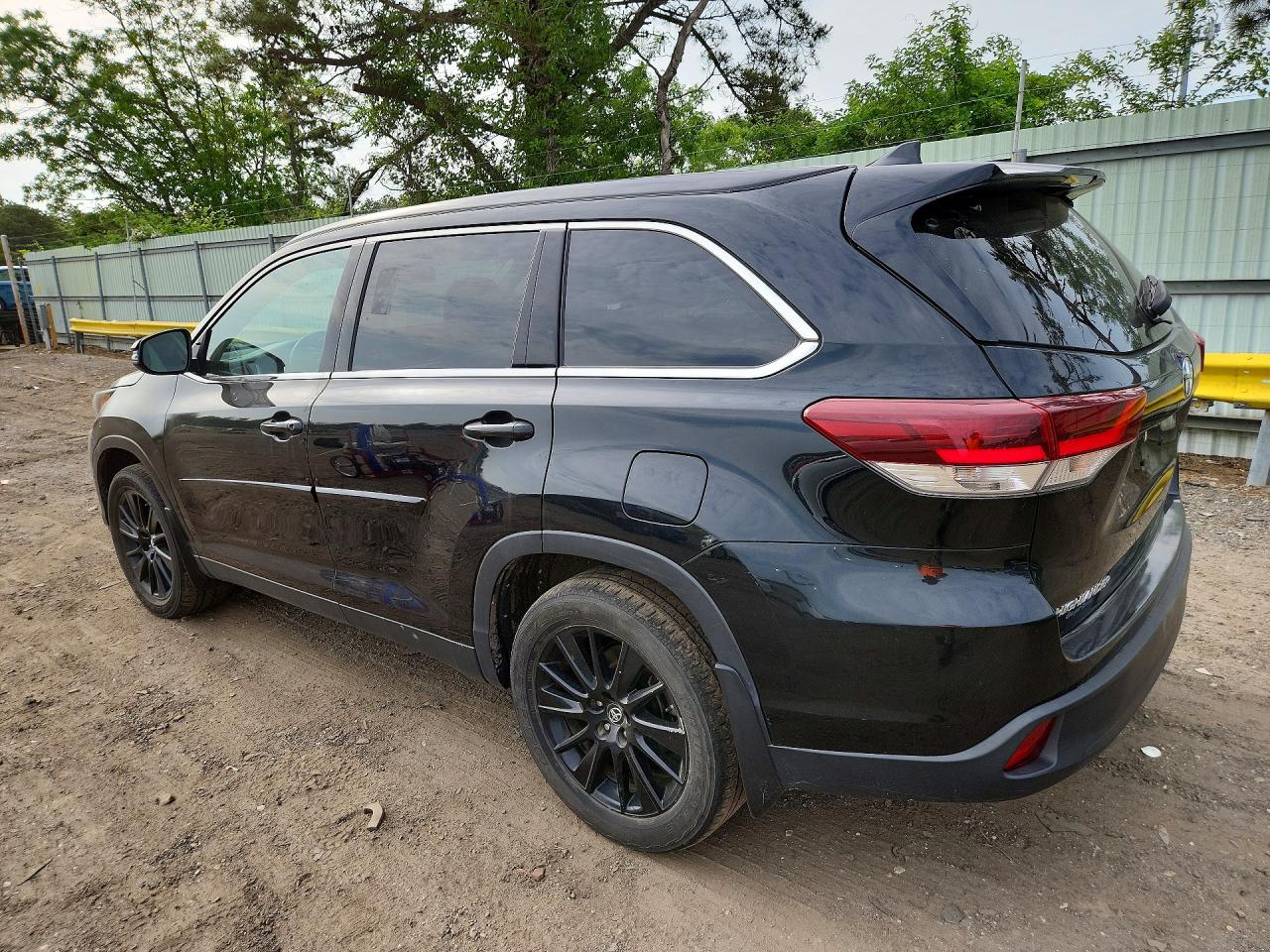Toyota Highlander Se