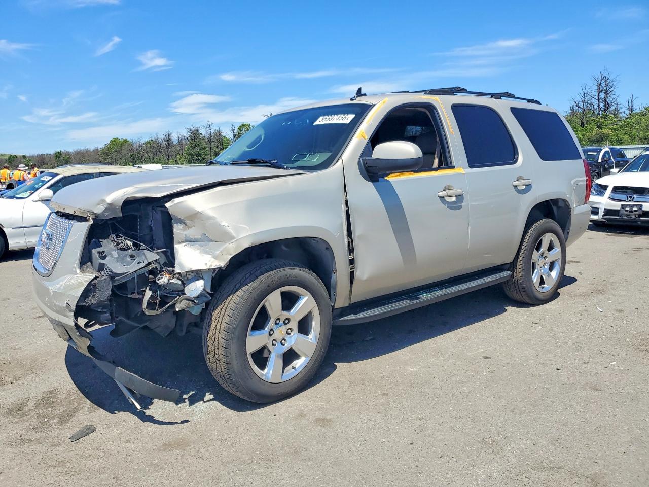 Salvage GMC Yukon Image