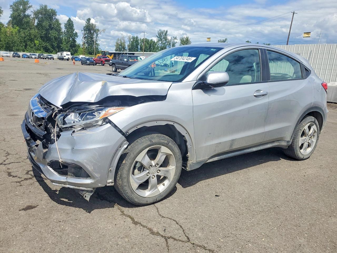 Salvage Honda HR-V Image