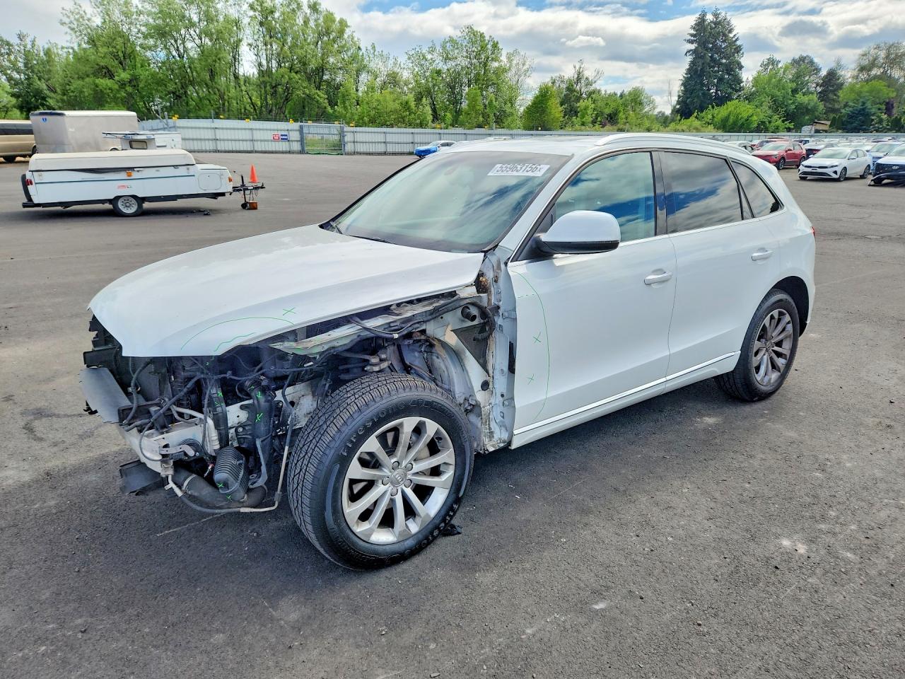Salvage Audi Q5 Image