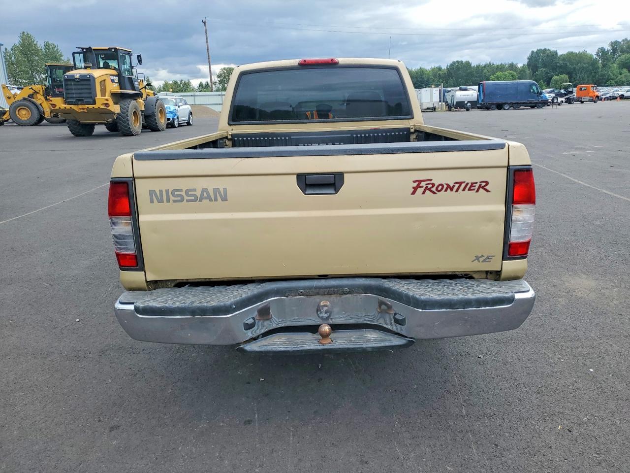 Nissan Frontier Xe