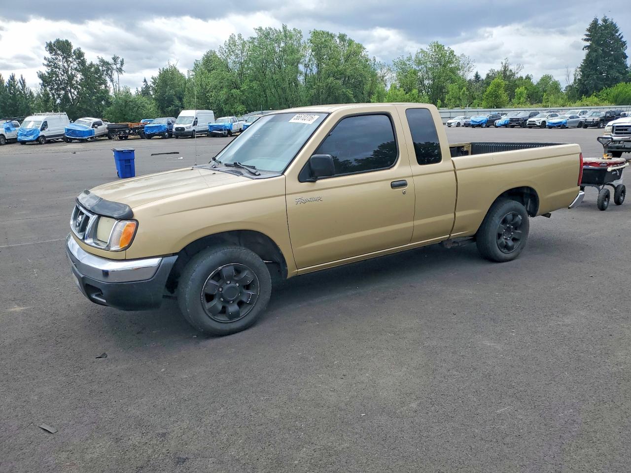 Salvage Nissan Frontier Image