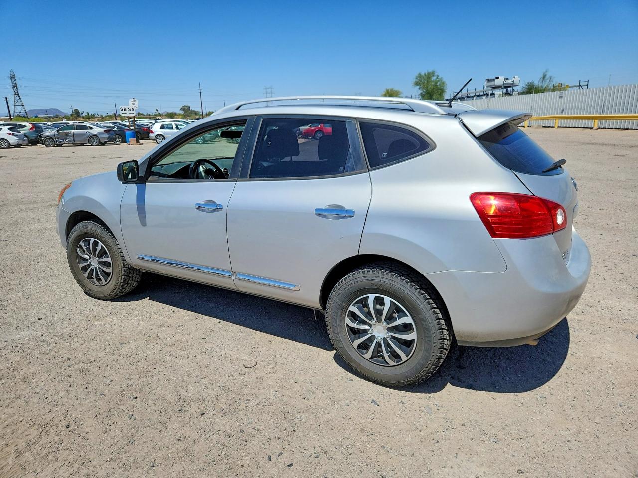 Nissan Rogue S