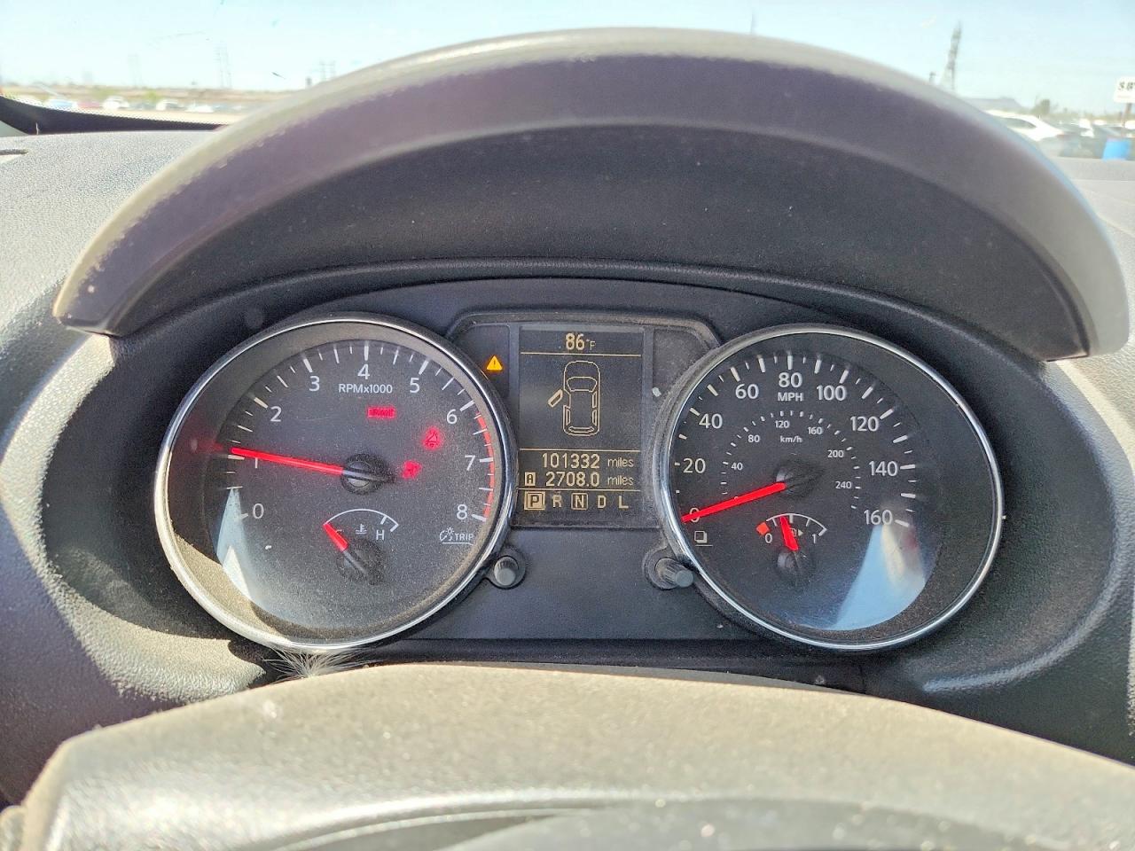 Nissan Rogue S