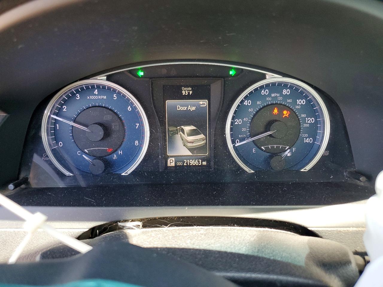 Toyota Camry Le