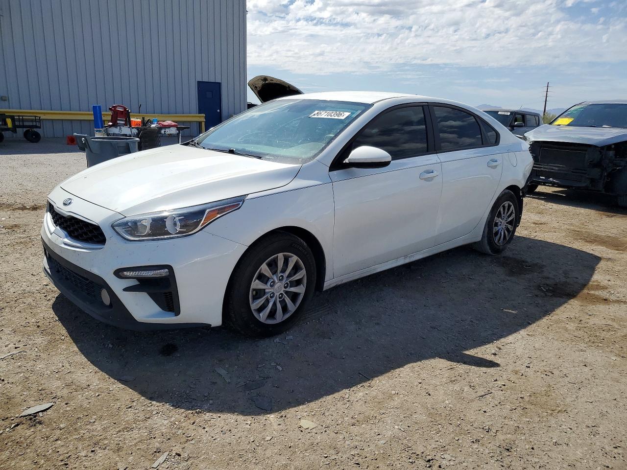 Salvage Kia Forte Image