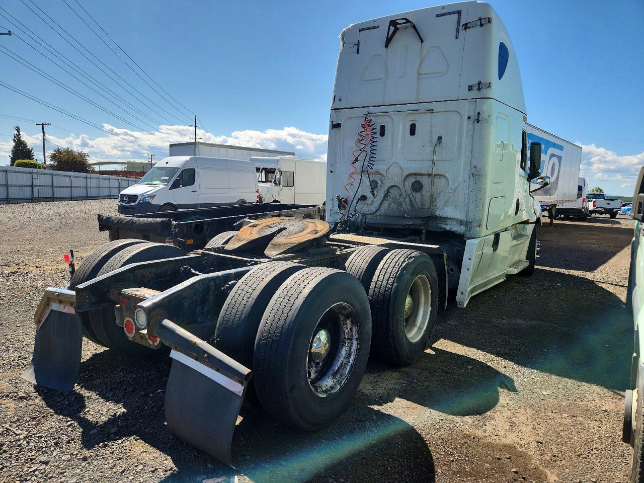 Freightliner Cascadia 126