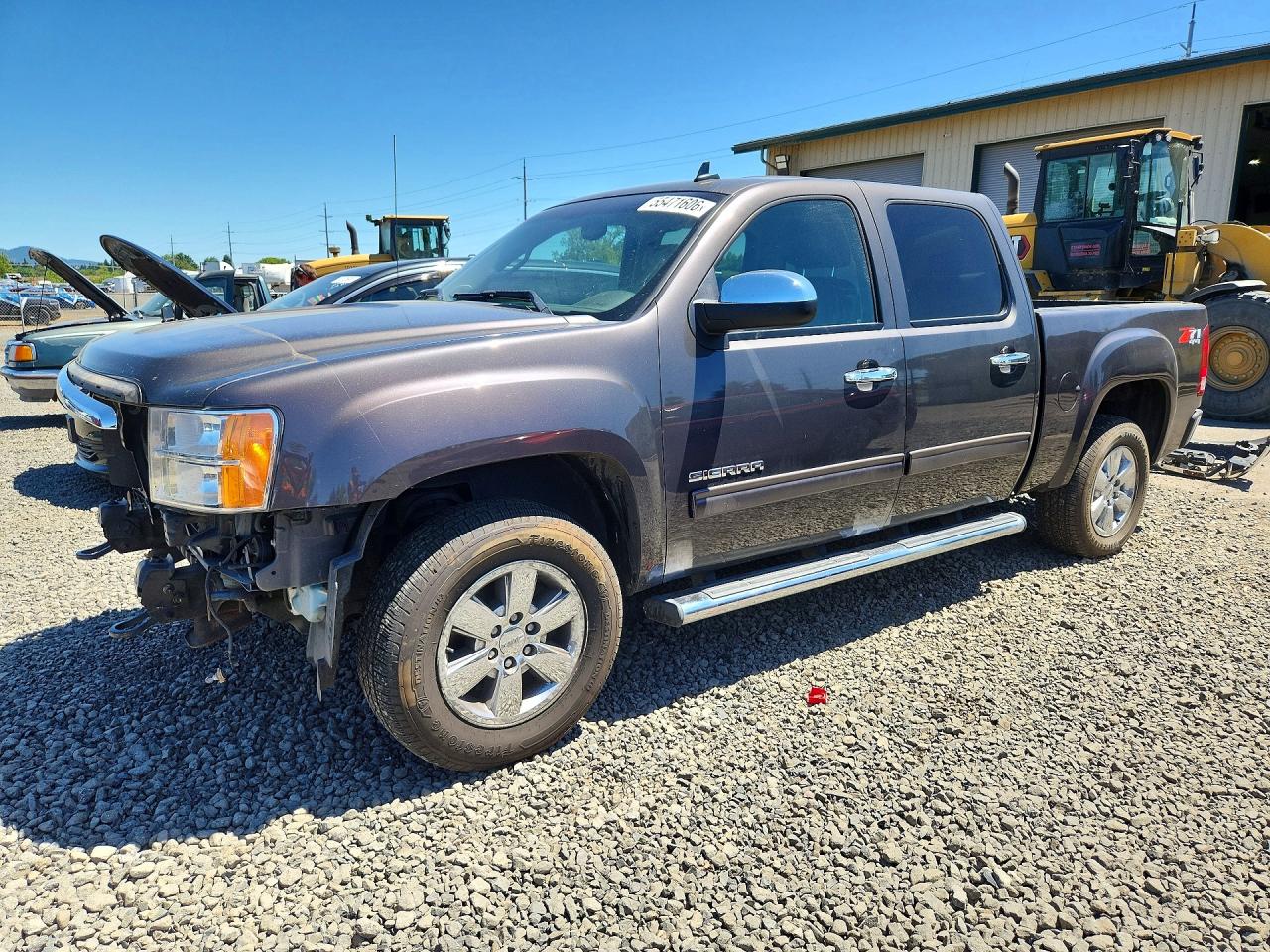 Salvage GMC Sierra Image