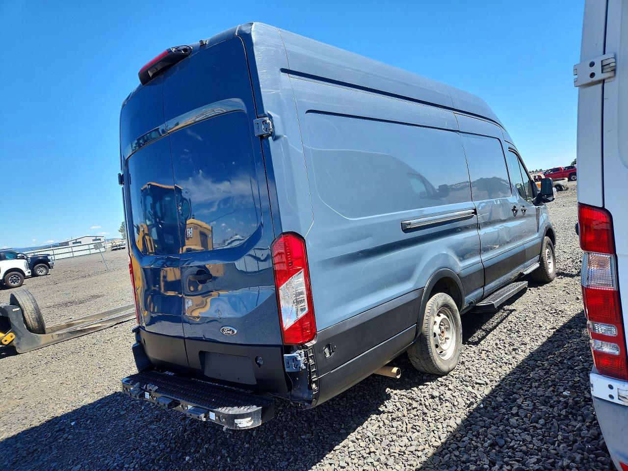 Ford Transit T-250