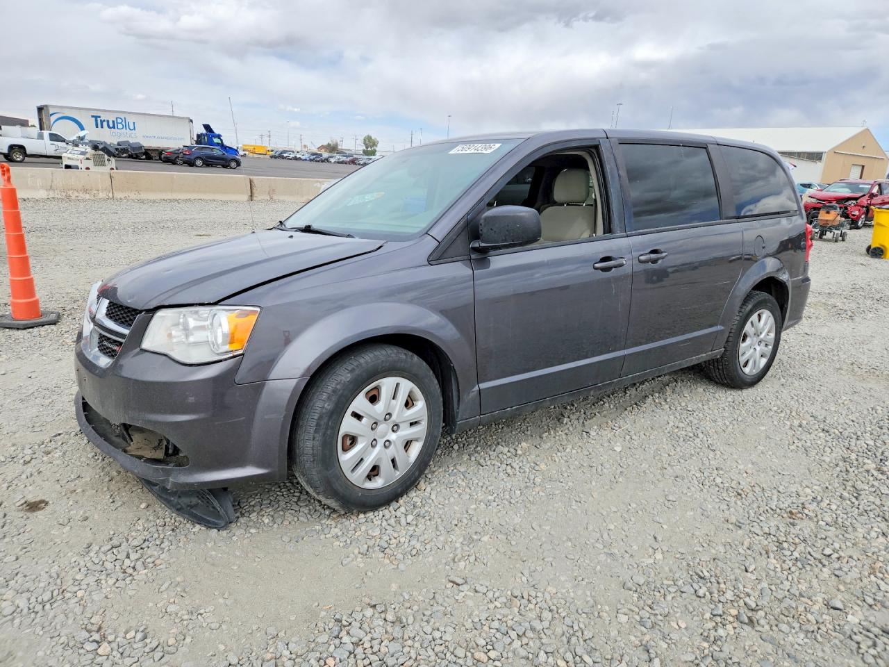 Salvage Dodge Caravan Image