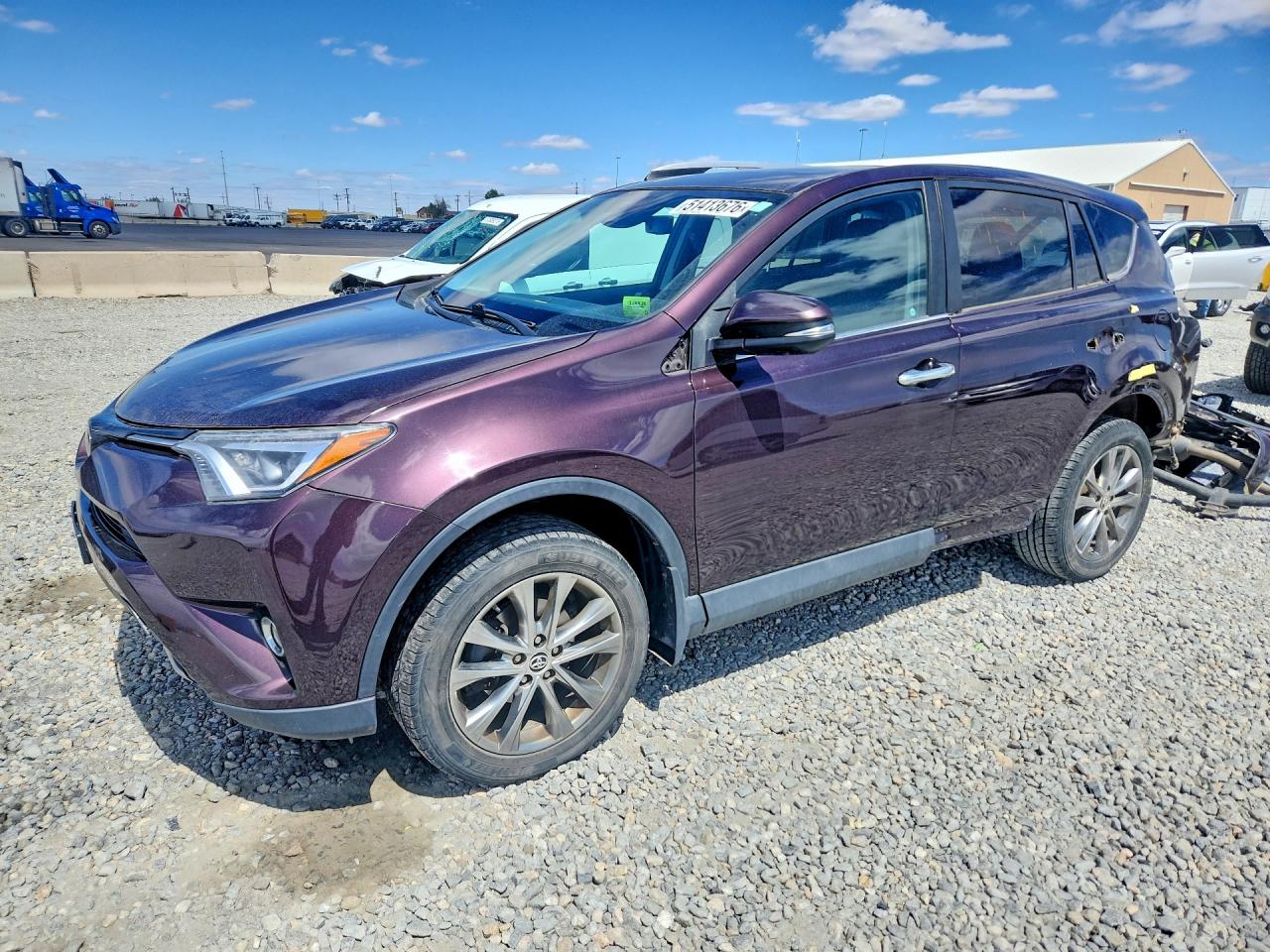 Salvage Toyota RAV4 Image
