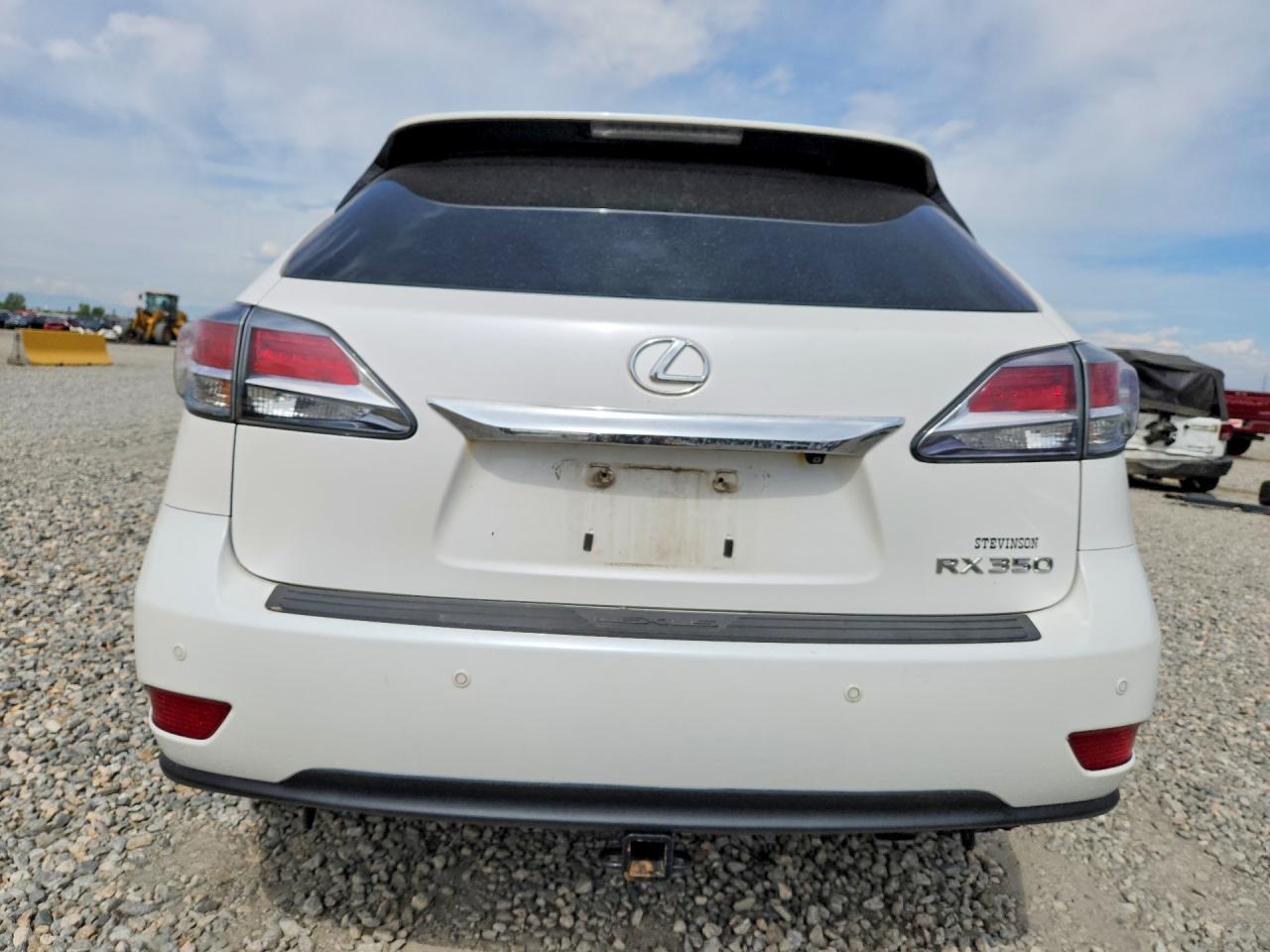 Lexus RX Base