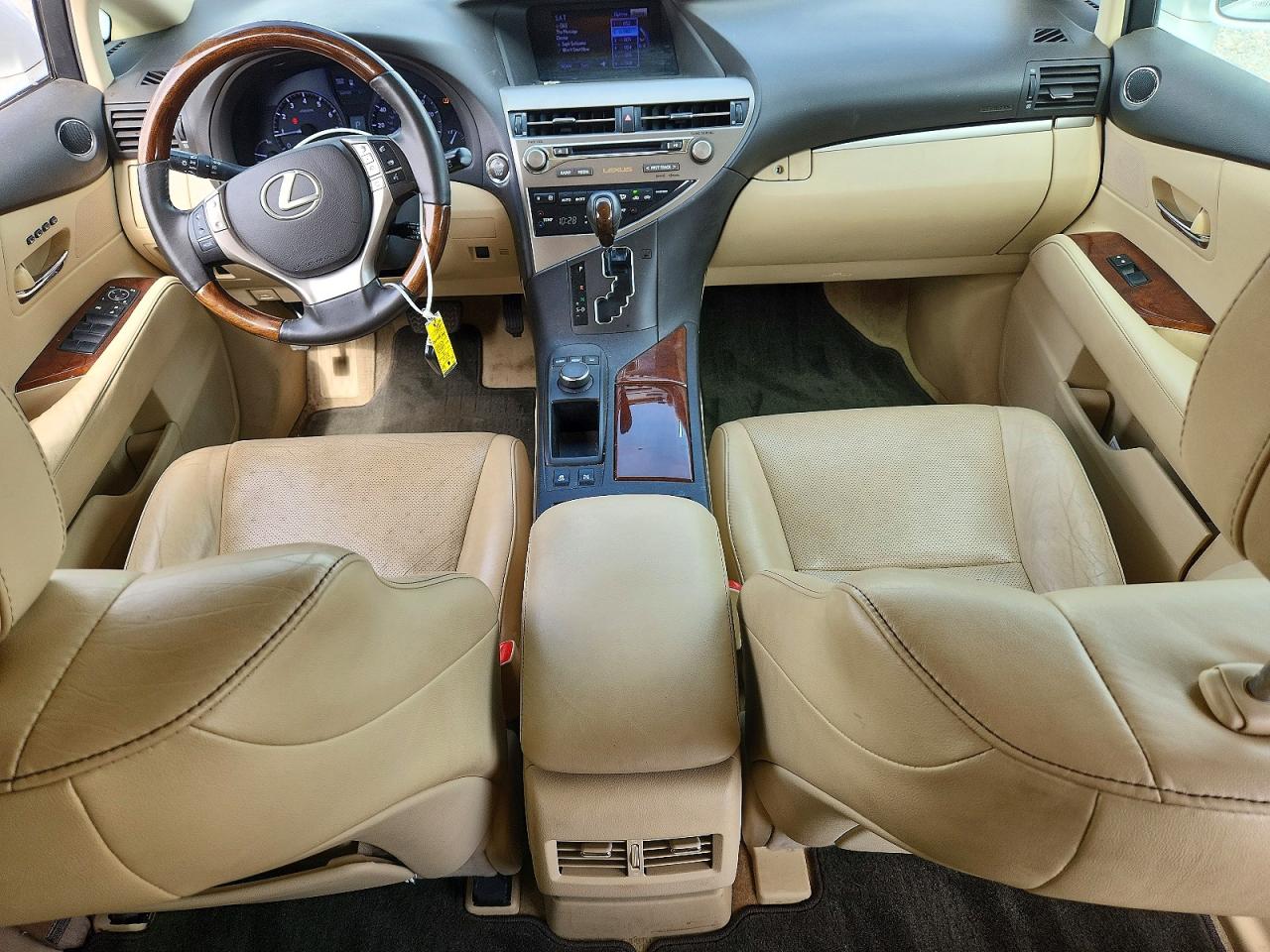 Lexus RX Base