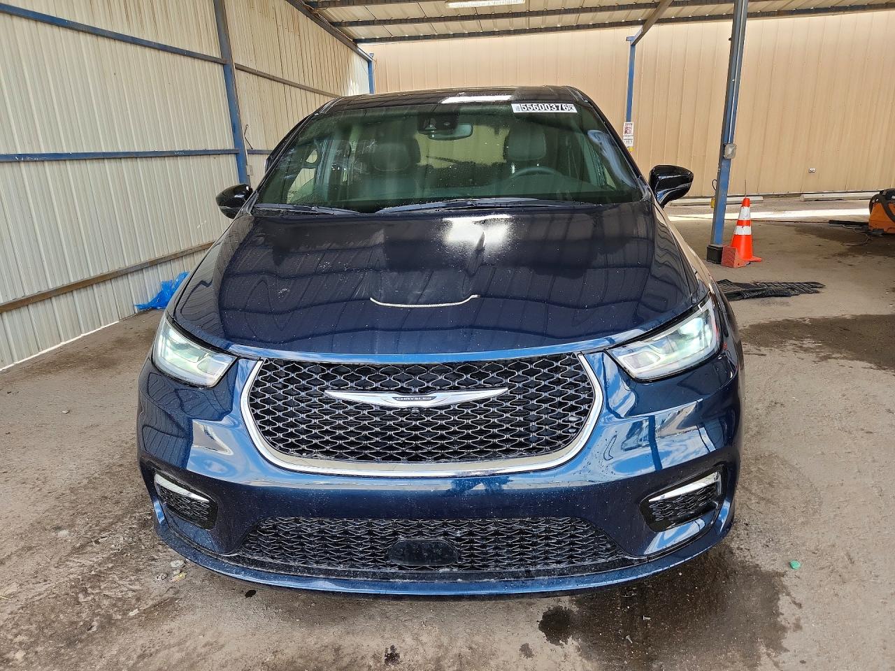 Chrysler Pacifica Select