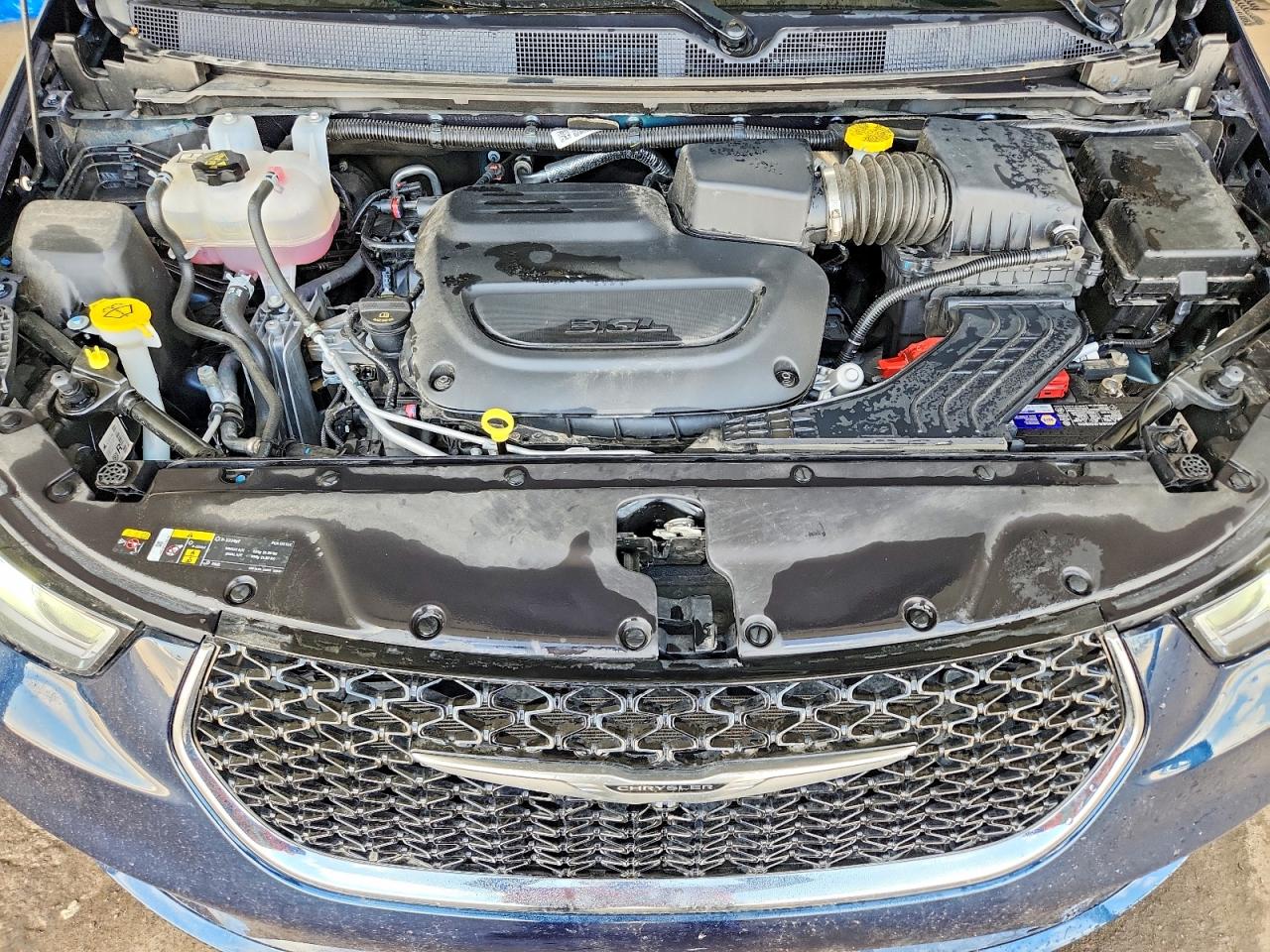 Chrysler Pacifica Select
