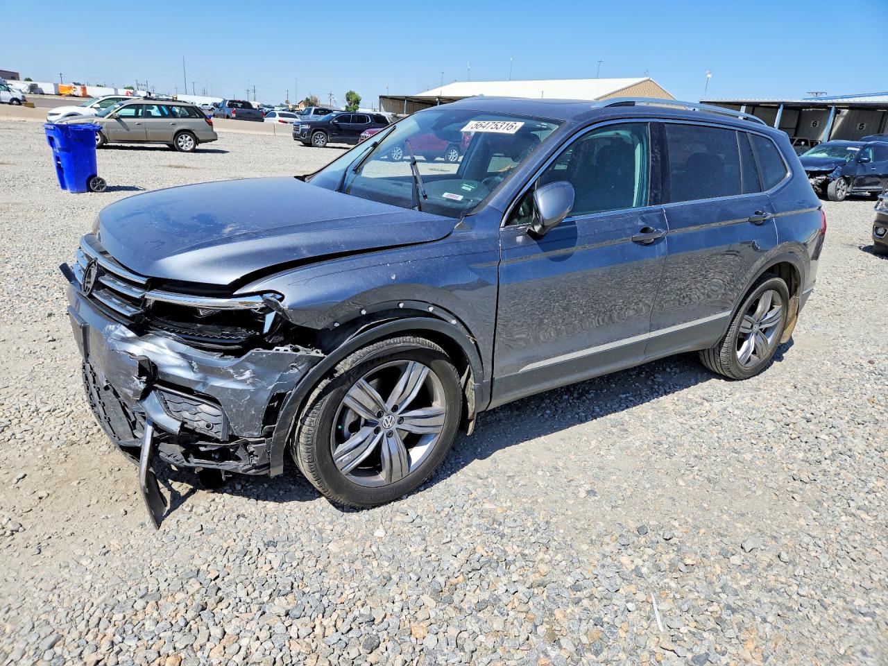 Salvage Volkswagen Tiguan Image
