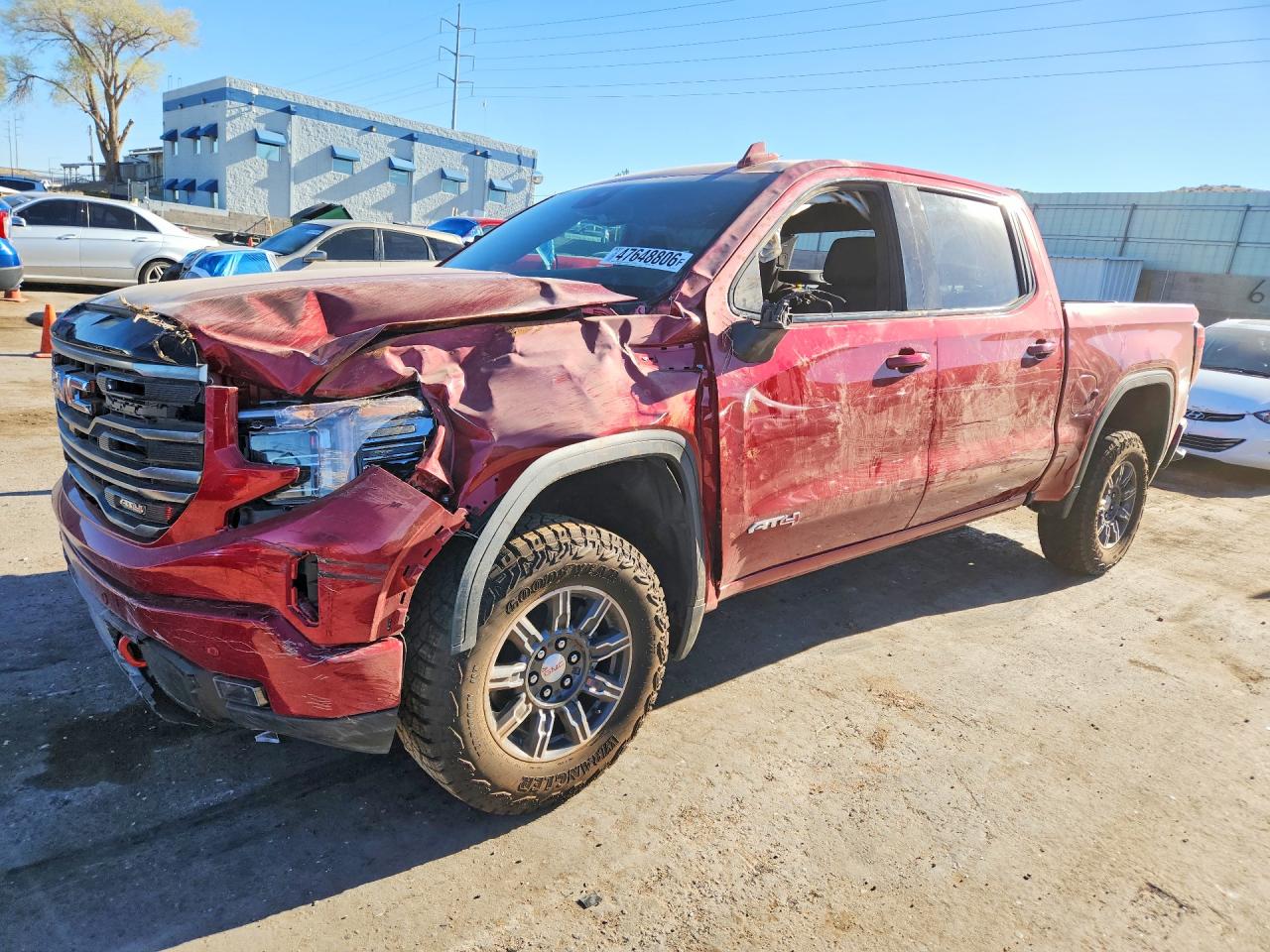 Salvage GMC Sierra Image