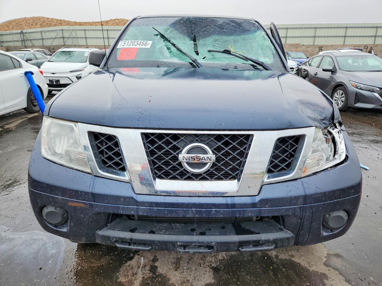 Nissan Frontier Sv