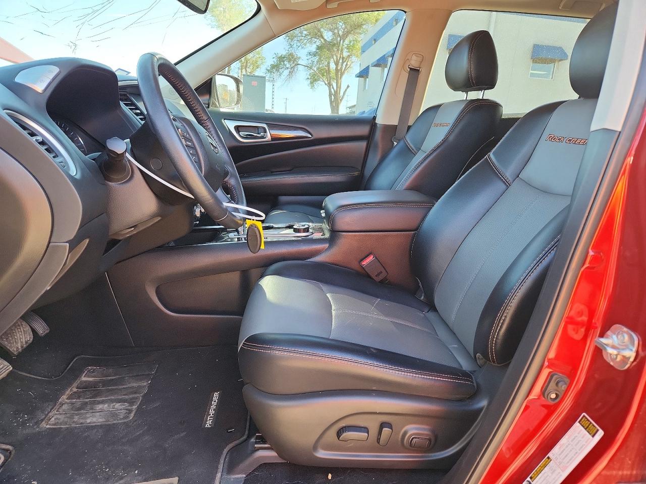 Nissan Pathfinder Sl