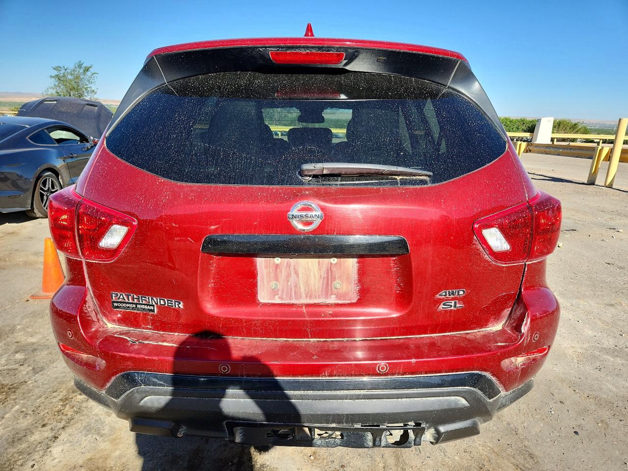 Nissan Pathfinder Sl