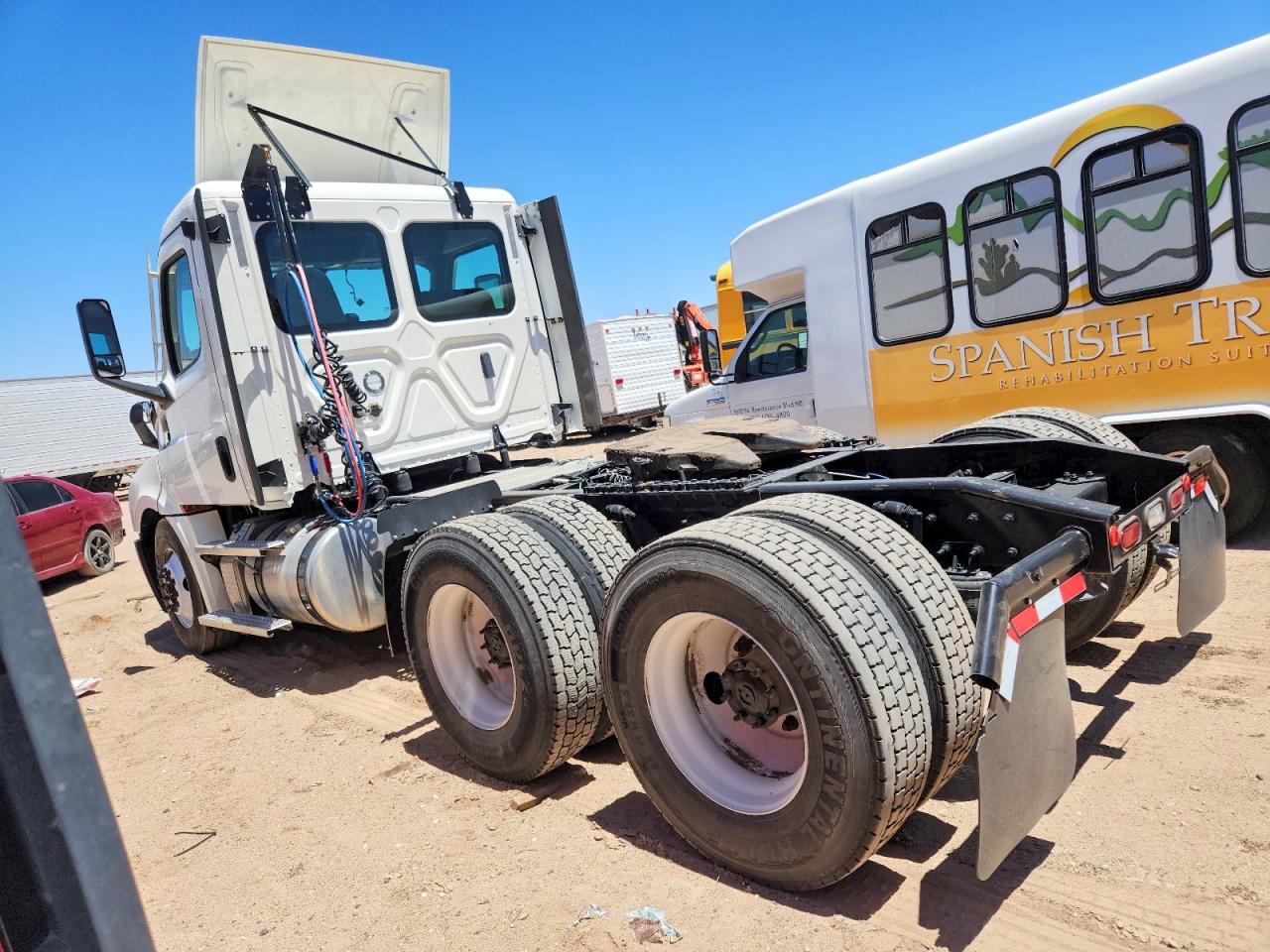 Freightliner Cascadia 126