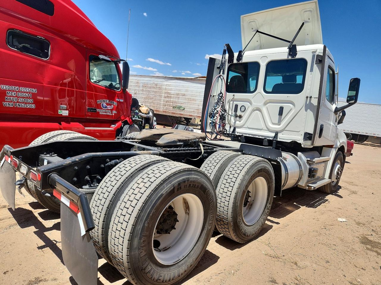 Freightliner Cascadia 126