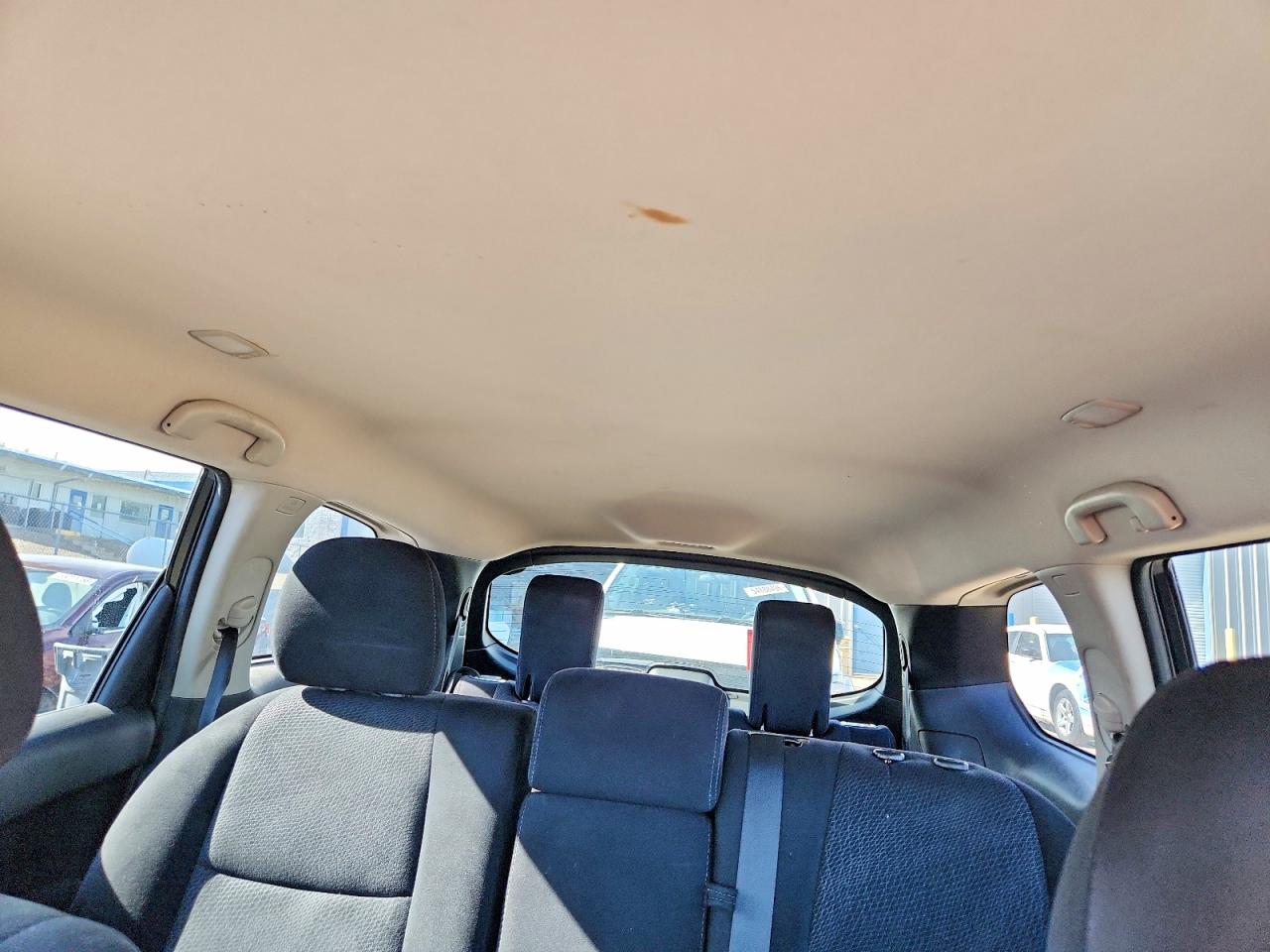 Nissan Pathfinder S