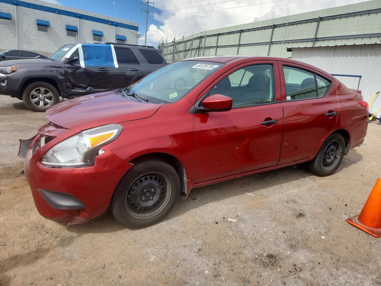 Salvage Nissan Versa Image