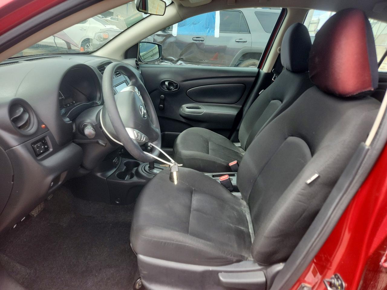 Nissan Versa S Plus