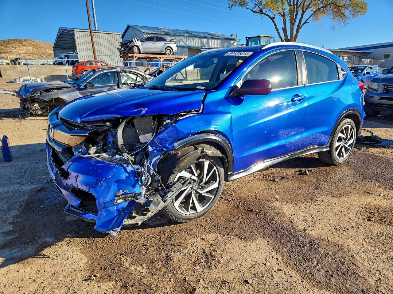 Salvage Honda HR-V Image