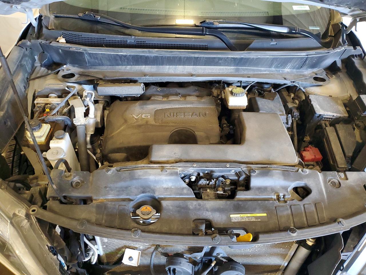 Nissan Pathfinder Sv