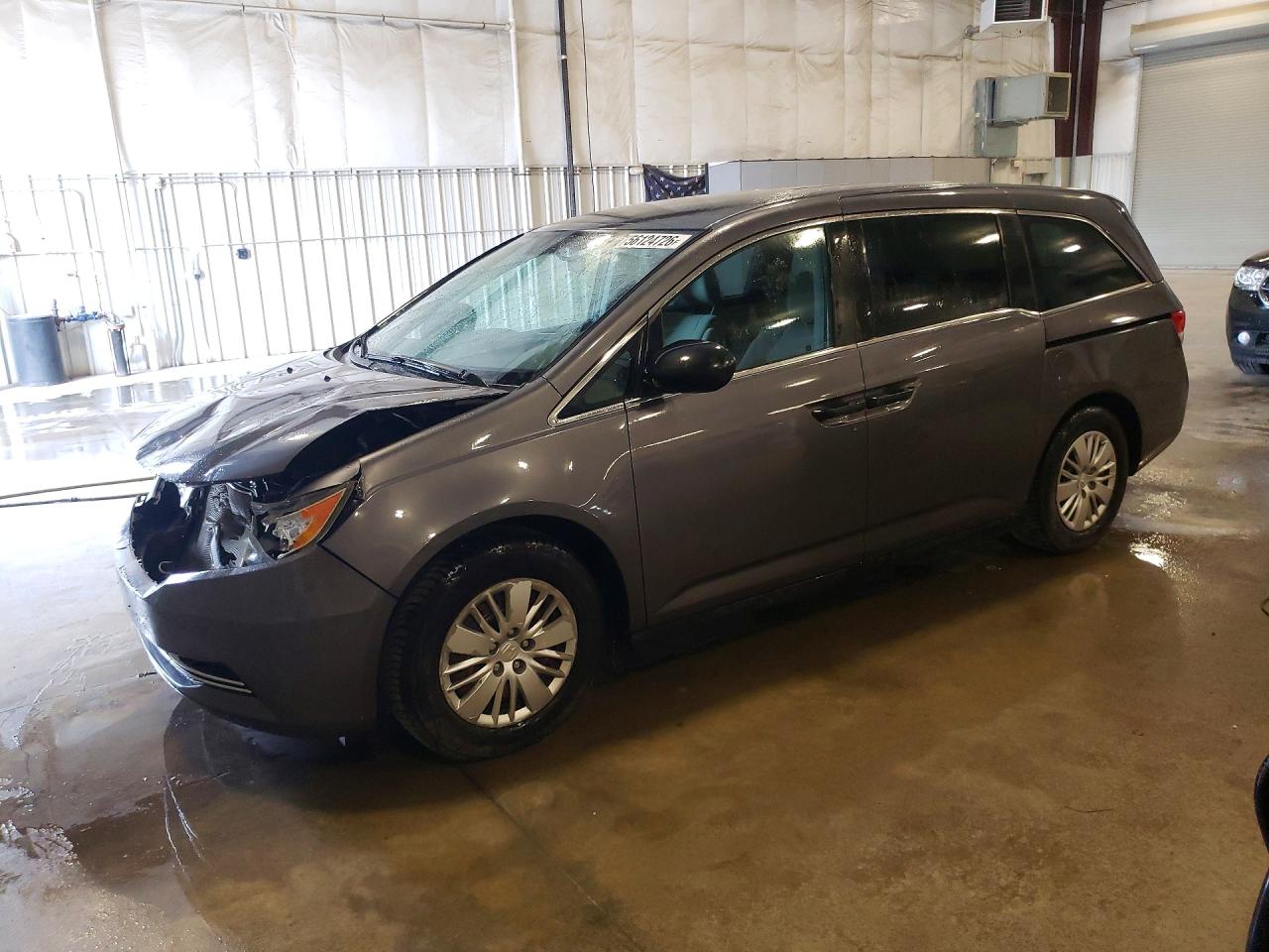 Salvage Honda Odyssey Image