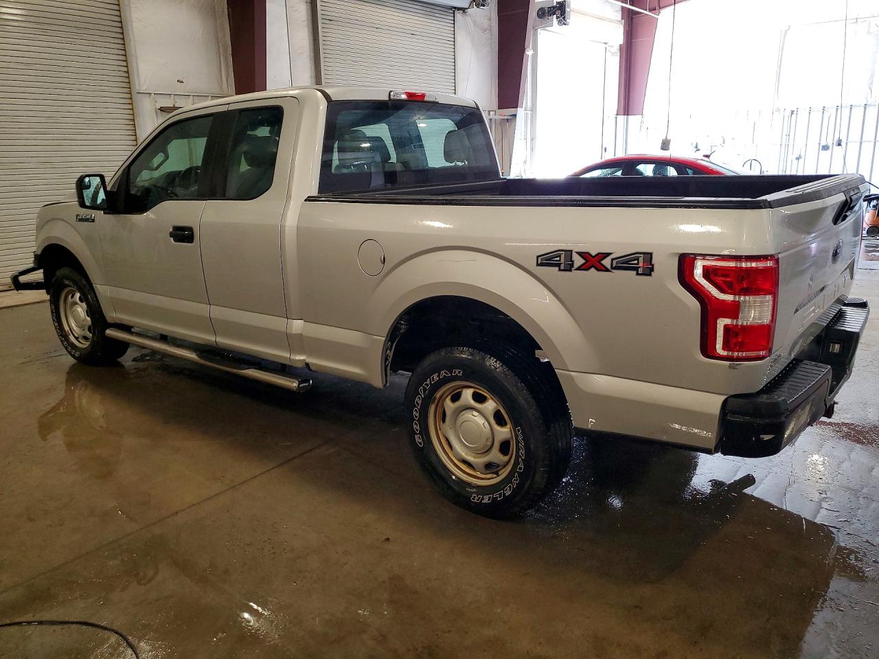 Ford F-150 Super Cab
