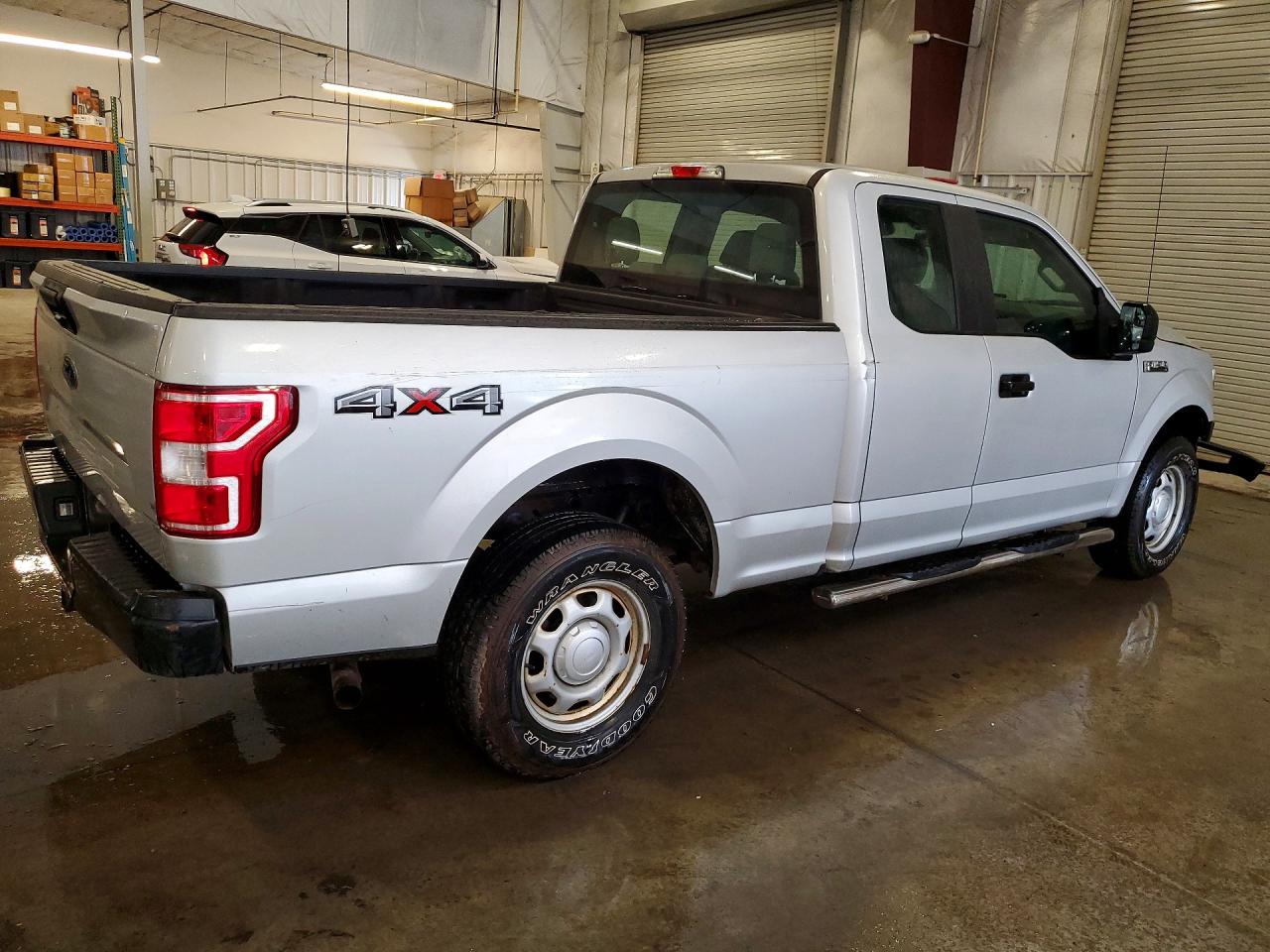 Ford F-150 Super Cab