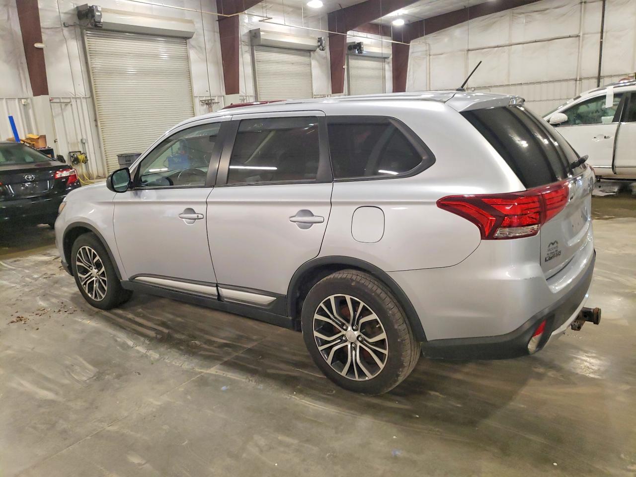 Mitsubishi Outlander Se