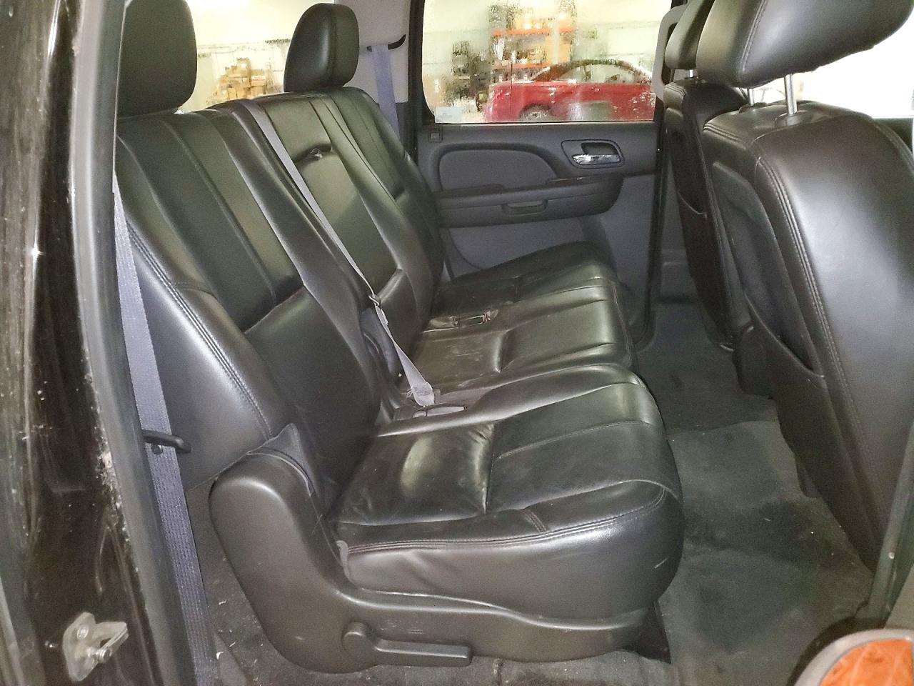 Chevrolet Suburban