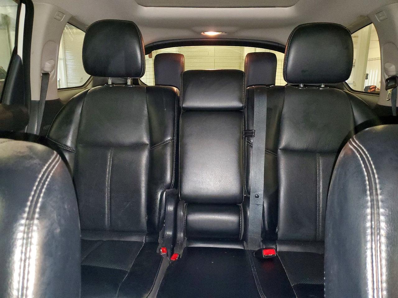 Nissan Pathfinder Platinum