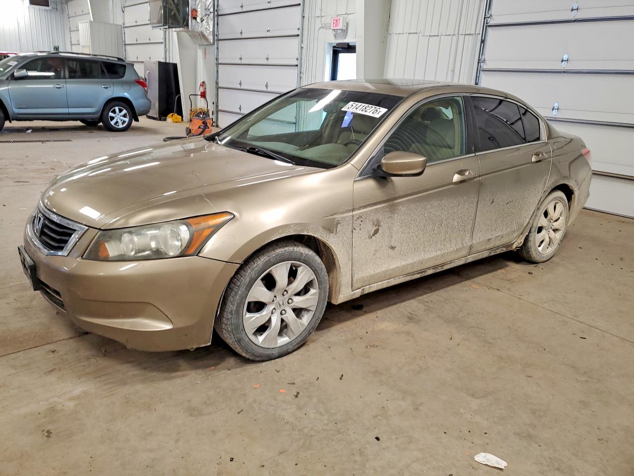 Salvage Honda Accord Image