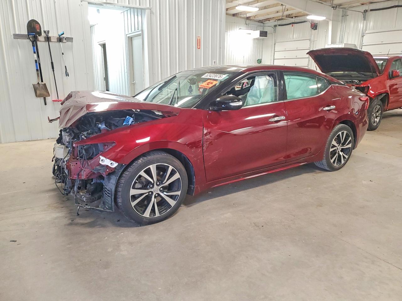 Salvage Nissan Maxima Image
