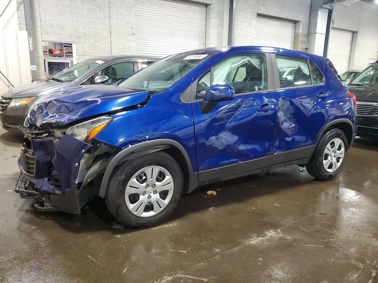 Salvage Chevrolet Trax Image